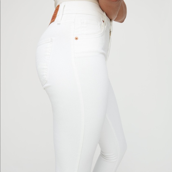 White Levi’s Mile High Super Skinny Jeans - Picture 2 of 11